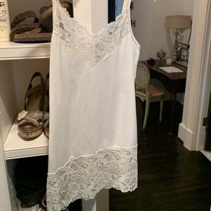 White House Black Market Size S white lace tank